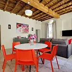 Pavone Charme - My Extra Home