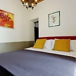 Pavone Charme - My Extra Home
