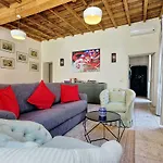 Pavone Charme - My Extra Home