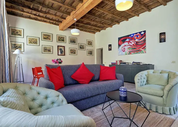 Pavone Charme - My Extra Home